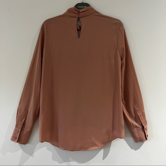 Witchey Top - Picture 3 of 7